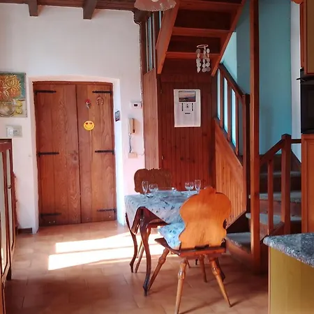 Casa Azzurra דירה סלה קומצ'ינה